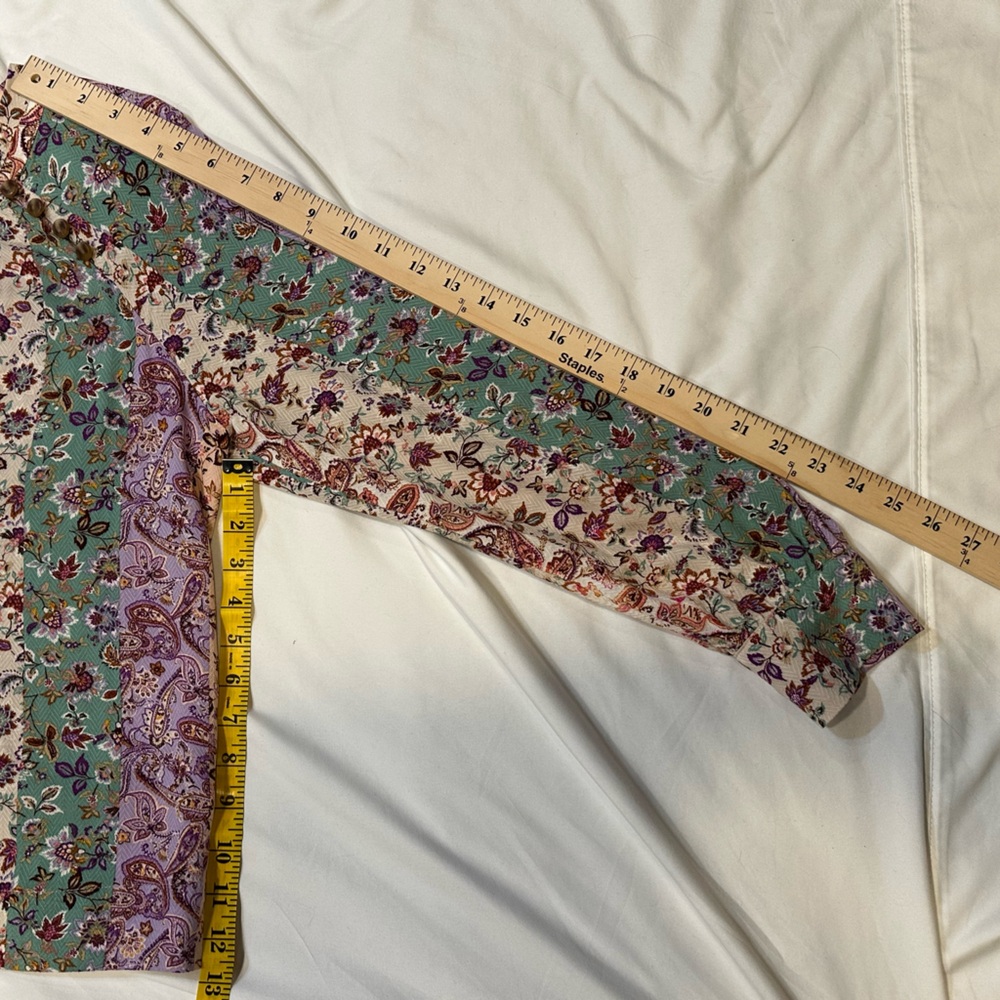 LOFT Lavender, Mint & Cream Floral Patchwork Blouse- Medium- - Picture 10 of 13